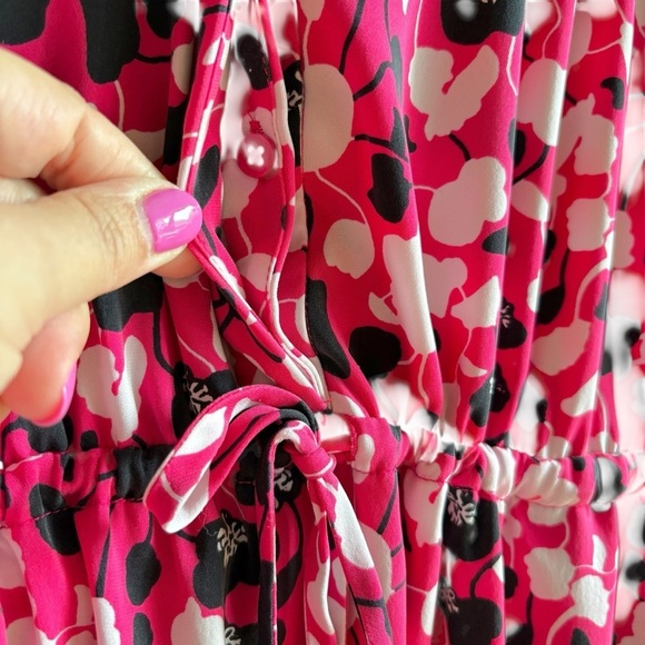 Diane Von Furstenberg Freya Size 0 Pink and Black Floral Silk Dress Tie Waist - Picture 9 of 15